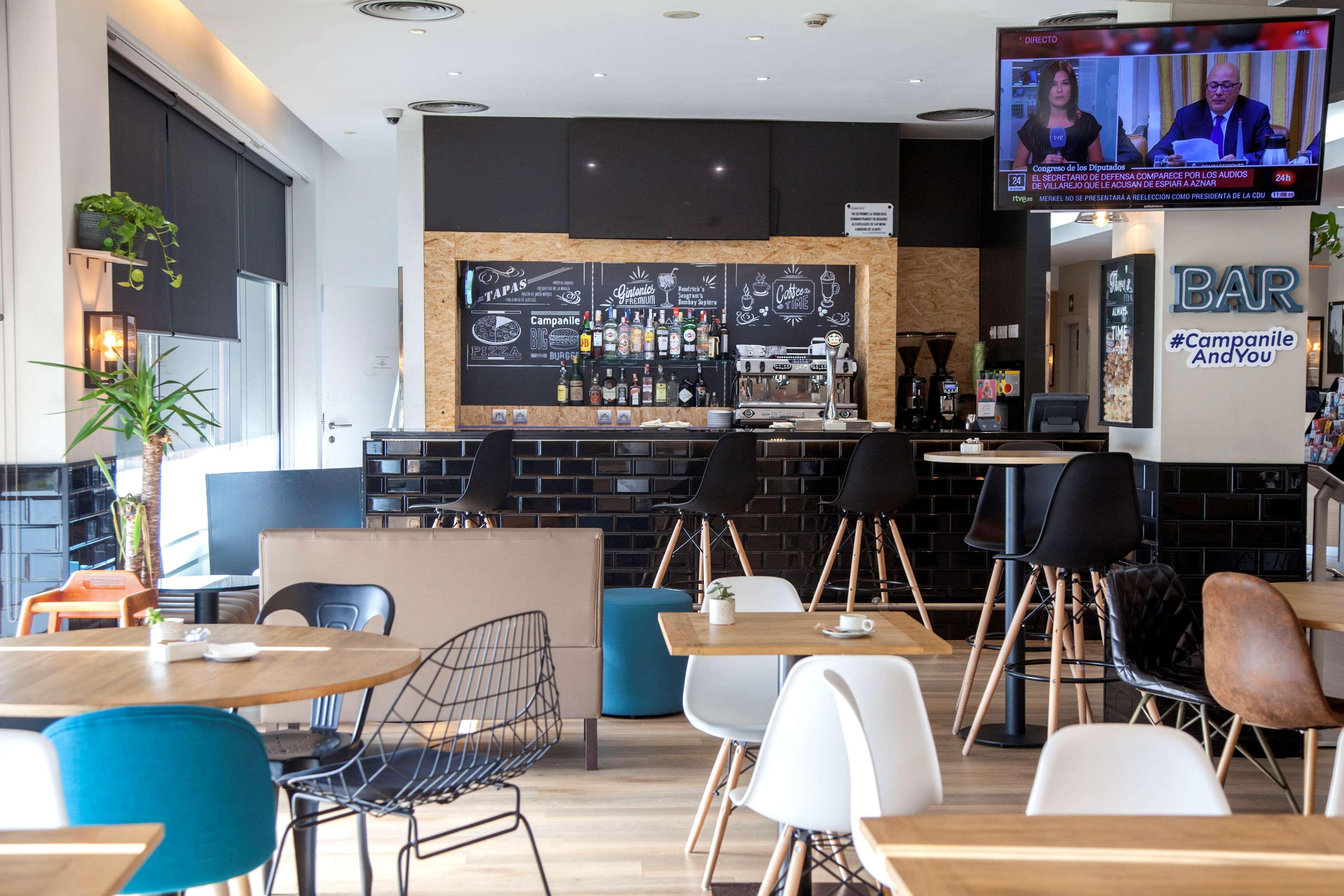 Travelodge Bcn Cornella Fira Cornellà de Llobregat Eksteriør bilde