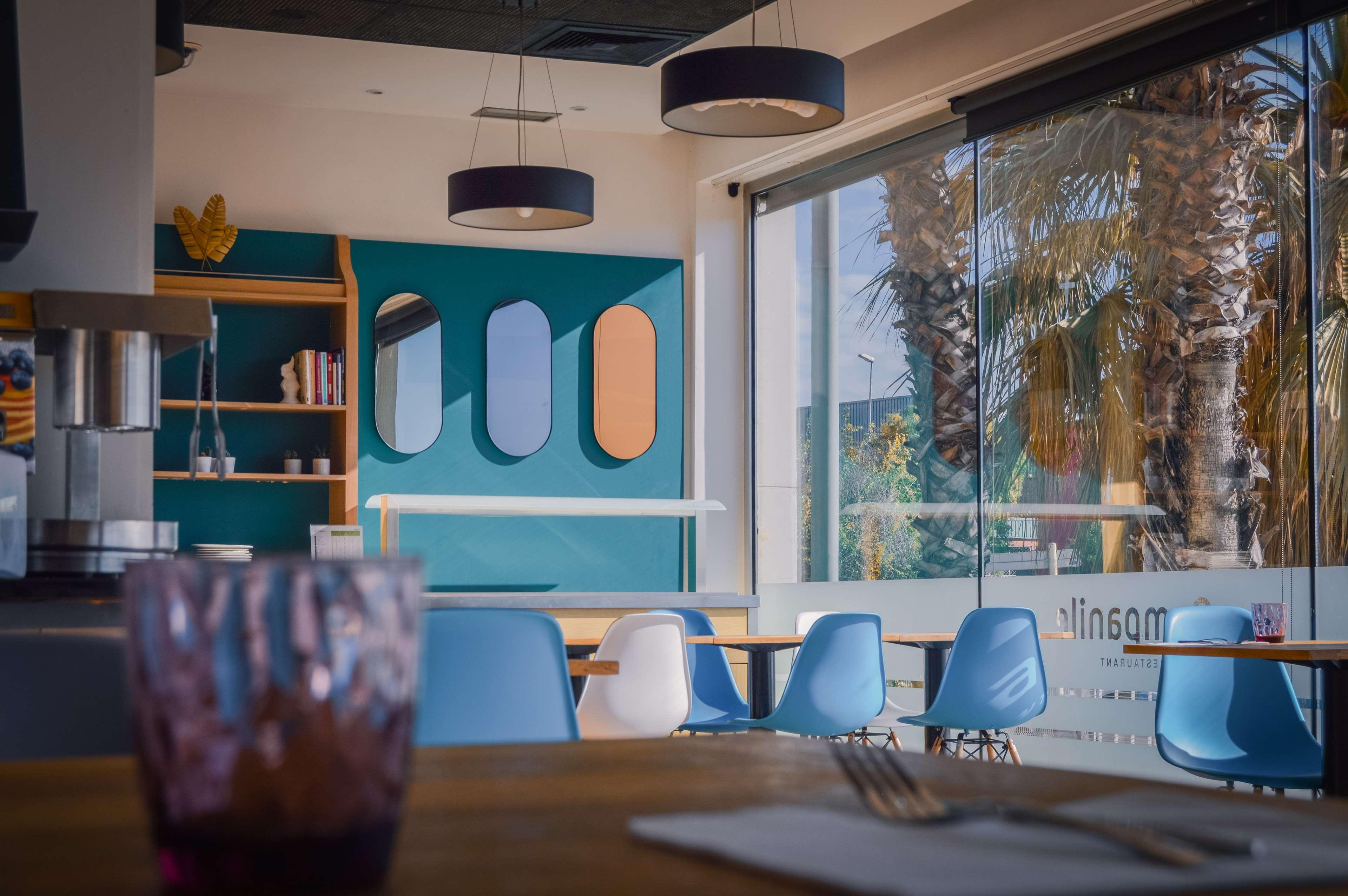 Travelodge Bcn Cornella Fira Cornellà de Llobregat Eksteriør bilde