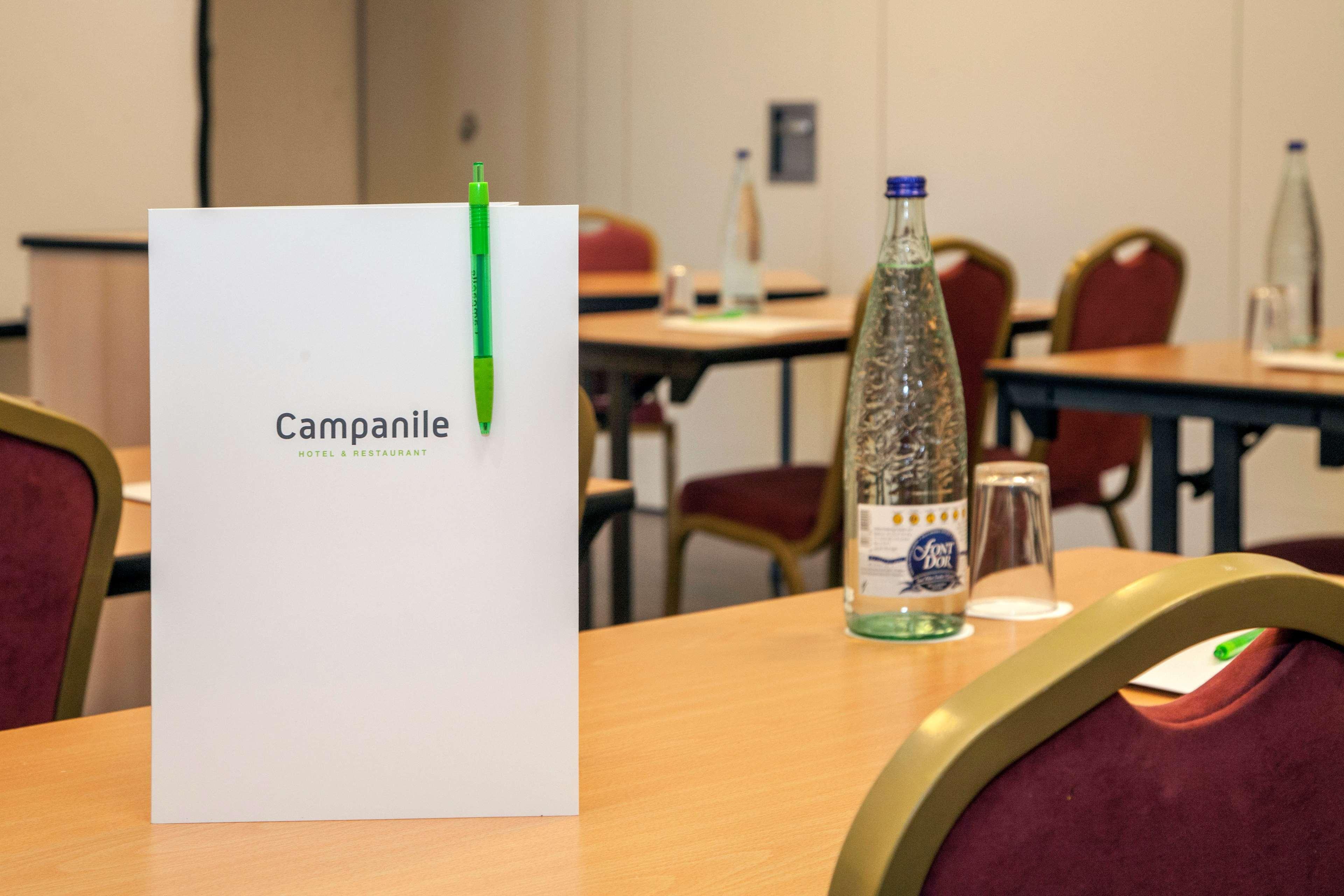 Travelodge Bcn Cornella Fira Cornellà de Llobregat Eksteriør bilde